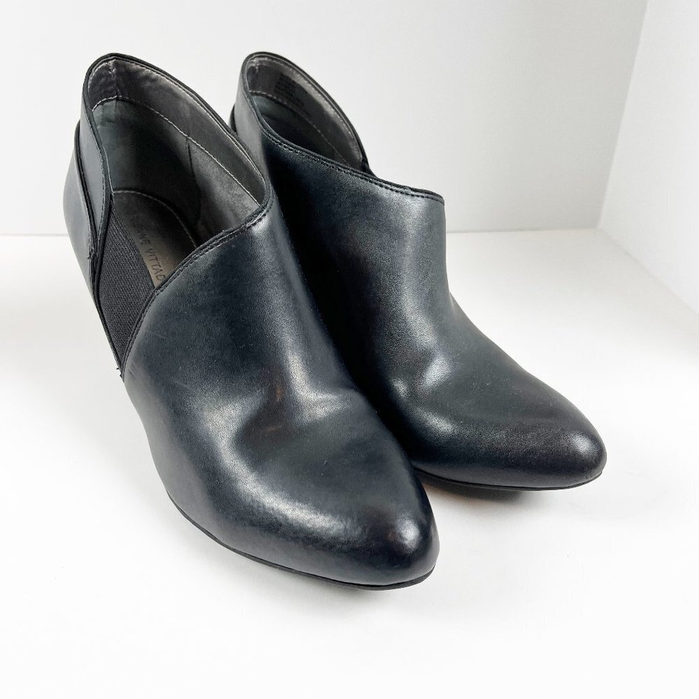 2/$30 Adrienne Vittadini Leather Booties 8.5